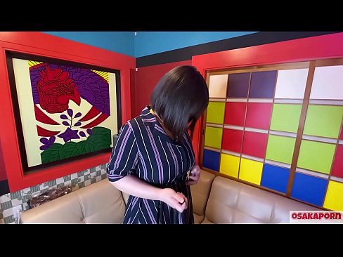 ❤️ Una maca japonesa de grans tetes es masturba amb joguines sexuals i té un orgasme. Ella parla en una entrevista de la seva putada experiència. Tetes enormes i cony pelut gemegant fort. Osakaporn ️❌ Putes al ca.mouthporn.ru ❤